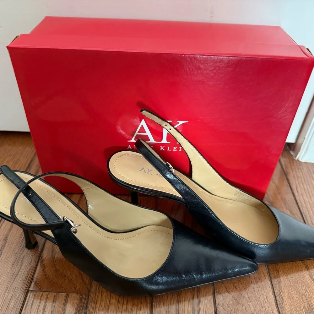 Anne Klein Akmakaya Black Slingback Pointed-Toe Heels - Picture 6 of 6